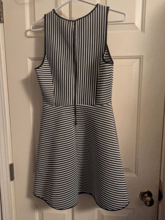 Dresses & Skirts - Monteau Stripe Dress